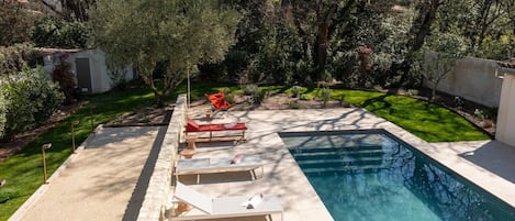 Piscine extérieure, piscine chauffée
