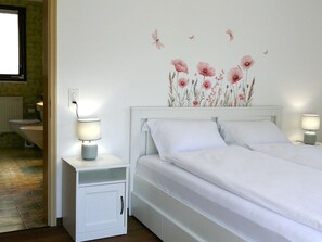 2 dormitorios, escritorio, Internet