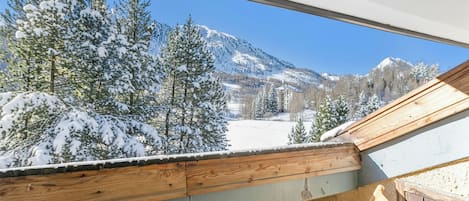 Standard Apartment, Multiple Bedrooms (Appartamento Rio Secco) | Property grounds