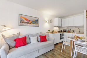 Standard Apartment, Multiple Bedrooms (Appartamento Rio Secco) | Living area