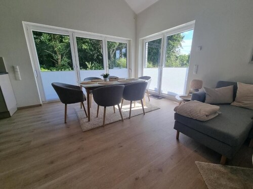 Modernes Ferienhaus am Bernsteinsee! Strandnah und Familienfreundlich!