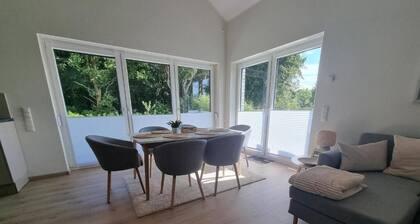 Modernes Ferienhaus am Bernsteinsee! Strandnah und Familienfreundlich!