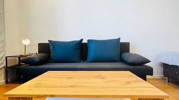 Basic-Zimmer | Bügeleisen/Bügelbrett