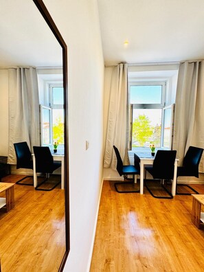 Fer et planche à repasser