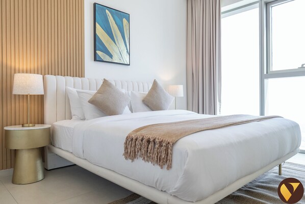 Luxury Apartment, City View