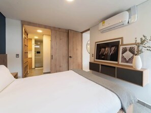 2 slaapkamers, een strijkplank/strijkijzer, wifi