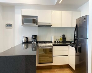 Fridge, microwave, oven, stovetop