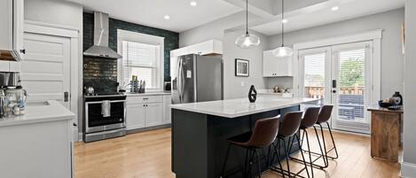 Fridge, microwave, oven, dishwasher