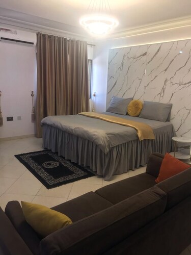 Unity Royal Apartment