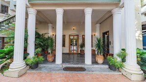 Front of property - Sarada Mandiram A Heritage Hotel (Kanayannur)