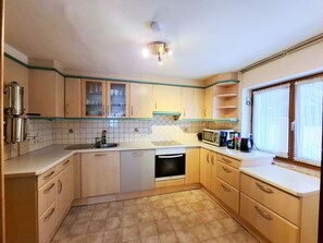 Fridge, microwave, oven, dishwasher - Schachner by Interhome (Saalbach-Hinterglemm)