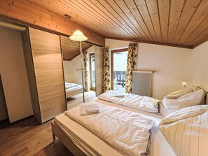 4 bedrooms, internet