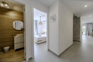 3 bedrooms, Internet