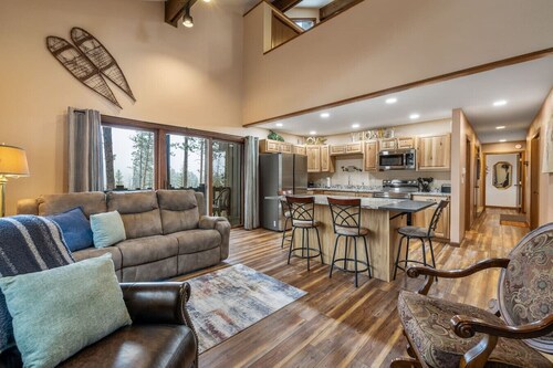 Deer Mountain Cabin Getaway