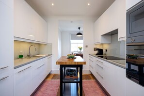 Fridge, microwave, dishwasher, toaster