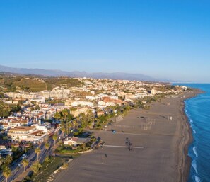 Beach - Costa del Sol Sea View Villa: Private Pool & Coastal Serenity (Vélez-Málaga)