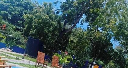 One-Bedroom Hideaway – A Cozy Retreat Within Walking Distance to Kilifi Beach