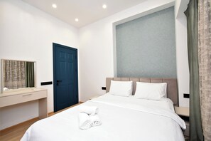 1 bedroom, blackout curtains, iron/ironing board, free WiFi - Blue door apartment on Zavaryan street (Yerevan)