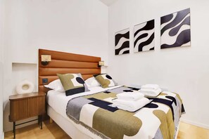 2 chambres, bureau, fer et planche à repasser, Wi-Fi