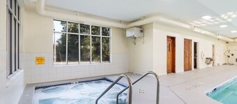 Lakefront Beach Delight at Delton Grand