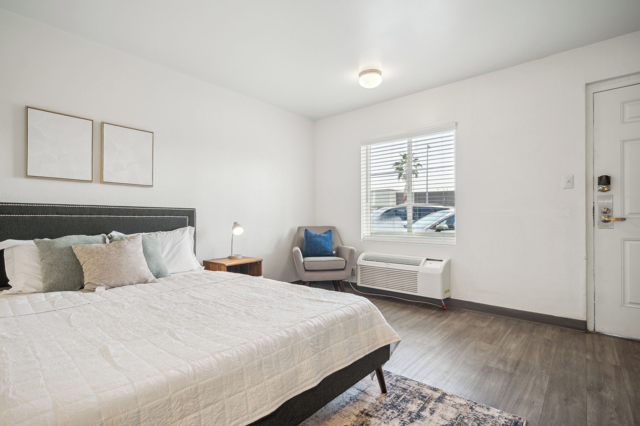 Desk, iron/ironing board, travel cot, free WiFi