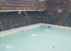 3 piscinas al aire libre