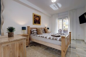 2 chambres, lit parapluie, Wi-Fi gratuit, draps fournis