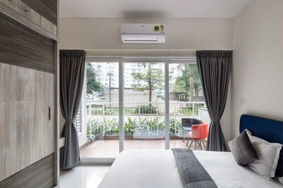 The Elite Apartment Aster