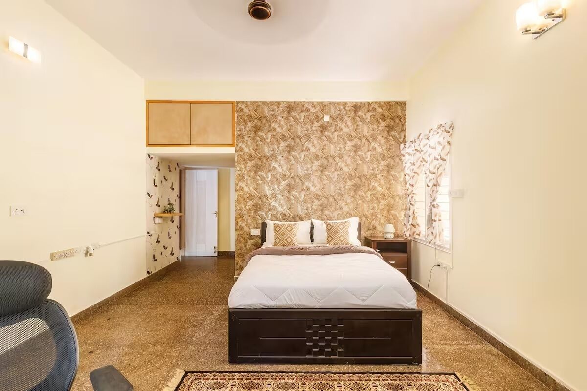 Villa (1 Bedroom) | 3 bedrooms, laptop workspace, iron/ironing board, bed sheets