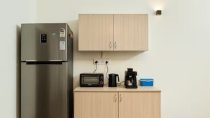 Villa (1 Bedroom) | Cocina privada | Microondas, horno y licuadora 