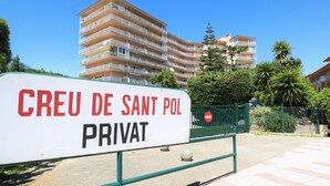 Property grounds - Seaside apartment in S'Agaró, 4 people, terrace (S'Agaró)
