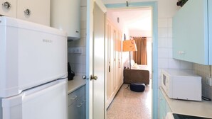 Private kitchen - Seaside apartment in S'Agaró, 4 people, terrace (S'Agaró)