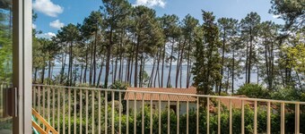 Family house 5 rooms for 14 pers, lake view in Biscarrosse