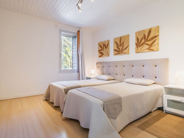 2 chambres, accès au Wi-Fi (inclus)