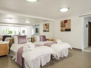 8 chambres, Wi-Fi gratuit, draps fournis