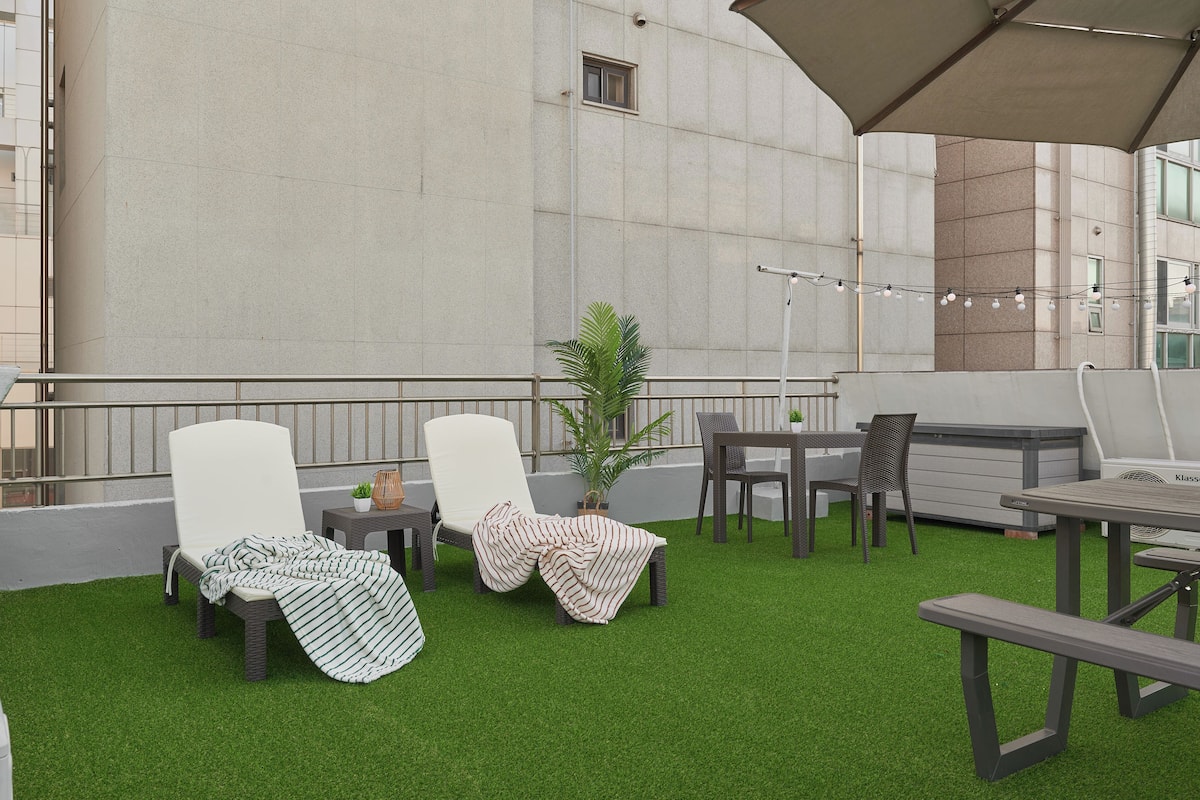Dobbeltrom (non-Korean nationals only) | Terrasse/patio