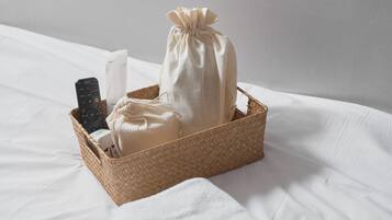 Habitación doble (non-Korean nationals only) | Escritorio y espacio para trabajar con un portátil