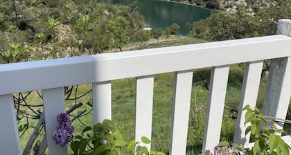 Appartement 5 pers, accÚs privé au lac, piscine