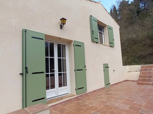 Villa provençale avec jardin et parking pour 4 personnes près du centre de Riez