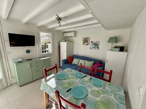 TV - Air-Conditioned Loft T2 - 250m Sea - Argelès-sur-Mer (Argelès-sur-Mer)