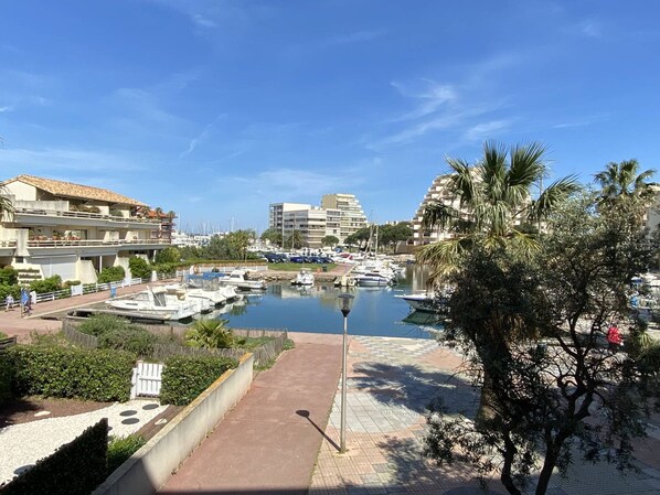 Marina