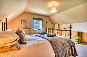 Cottage | 3 bedrooms, iron/ironing board