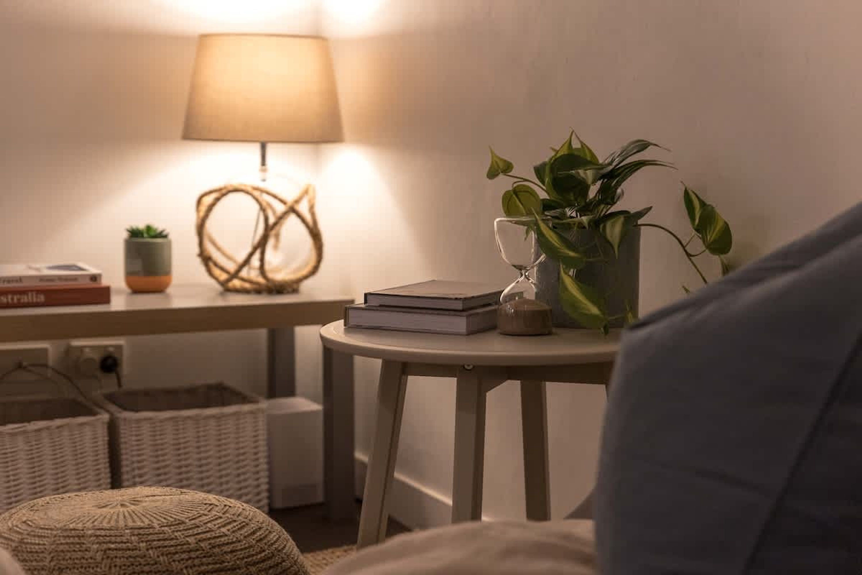 1 habitación y escritorio 