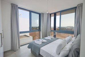 5 chambres, fer et planche à repasser, Wi-Fi