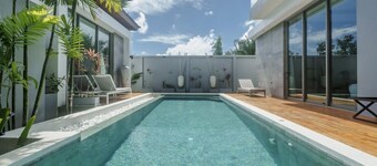 Teak 5 Bedroom Luxurious Pool Villa, Bangtao Beach