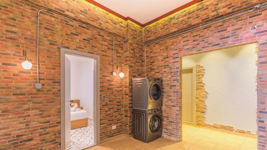 Stairway - Cozy Studios In Mar Mikhael