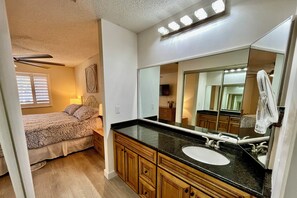 3 bedrooms, Internet