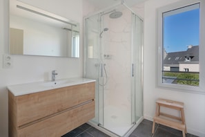 Shower, hair dryer