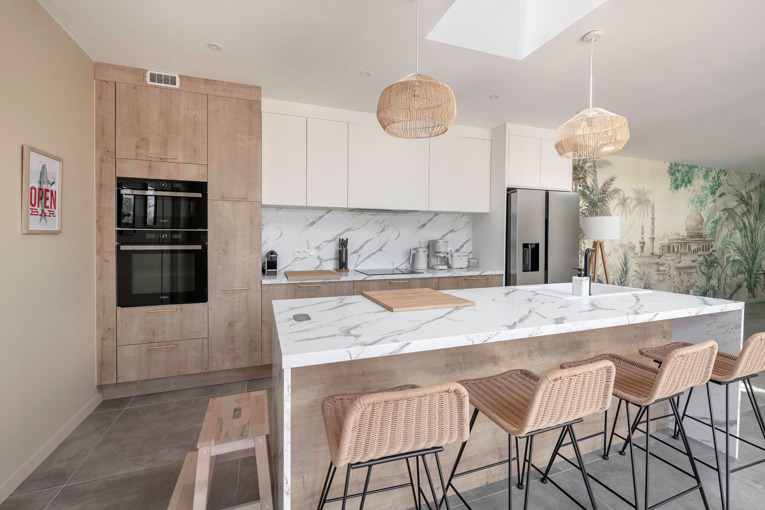 Réfrigérateur, micro-ondes, four, lave-vaisselle