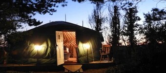 ‘PEARL’ a luxury waterside yurt with harbour views